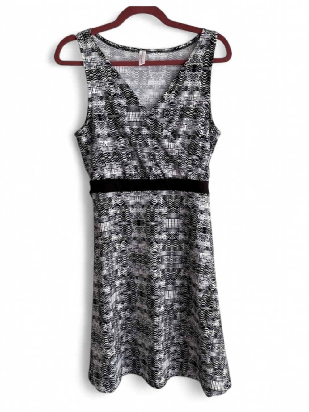 Soybu Black and White Print Sleeveless Wrap Knit Dress Size M